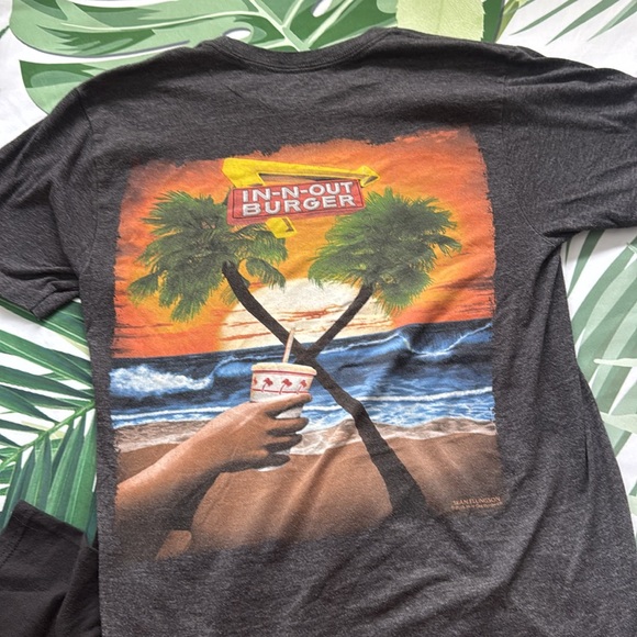 ✌🏼 In-N-Out Burger Tees | 2 for $10 - Picture 6 of 7